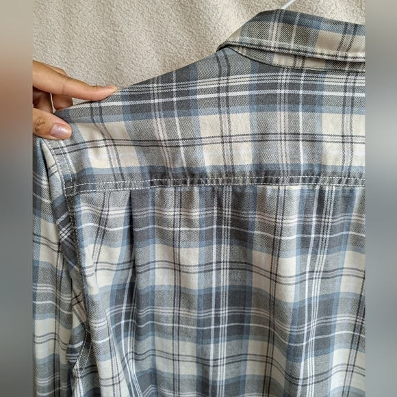 Men's Weatherproof Casual Button Down Grey Plaid Shirt - Picture 9 of 9